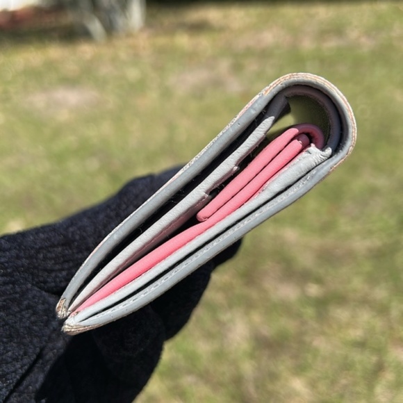 Miu Miu hearts wallet - Picture 9 of 16